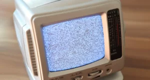 Come guardare Netflix su una vecchia Tv analogica