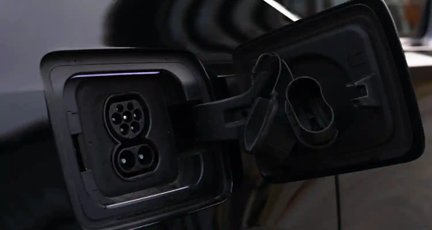 Come scegliere il cavo di ricarica giusto per la tua auto elettrica